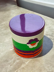 Boite métallique fleur années 70