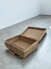 Ancienne valise en rotin tressé