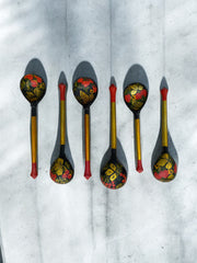 6 cuillères en bois peint ex-URSS Vintage