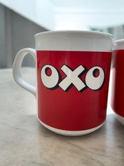 Duo de mugs rouges Oxo rétro