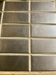 Coffee table vintage carreaux chromés effet miroir style inox