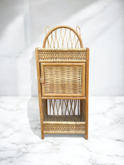 Petite étagère en osier