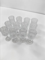 Ensemble de 48 verres en cristal