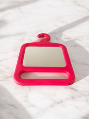 Miroir forme de cintre par Louise Hederstrom, années 2000. Édition limitée