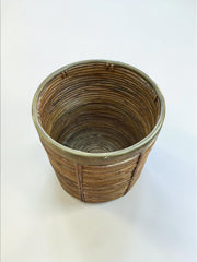 Corbeille en rotin laiton