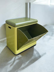 Tabouret ou bac à linge en plastique vert olive avec rangement, Space Age 1970
