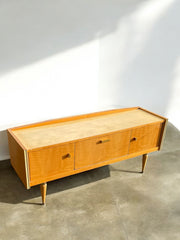 Meuble bas ou télé vintage années soixante