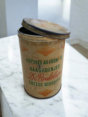 Ancienne boîte à biscuits De Beukelaer en métal
