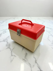 « Petite » boite à couture Curver années 70