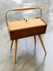 Boîte à couture/travailleuse pieds compas années 60