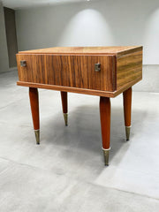 Paire de tables de nuit vintage