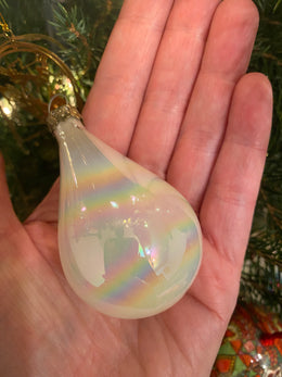 Six très anciennes boules de Noël vintage irisées en verre