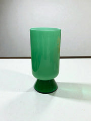 Vase opaline vert