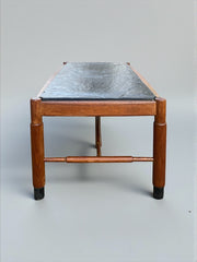 Table basse en chêne et ardoise scandinave années 60