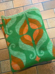Couverte laine orange et verte vintage