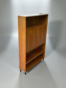 Bibliothèque vintage placage noyer pieds metal noir