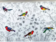 Plateau ancien avec motif oiseaux