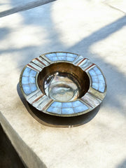 Cendrier/vide-poche en laiton et en nacre