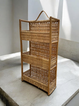 Petite étagère en osier et rotin