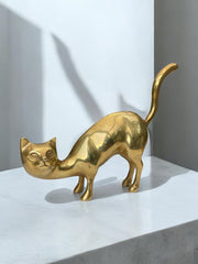 Majestueux et grand chat en laiton