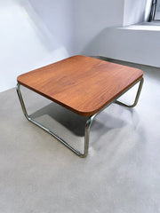 Table basse en teck goût Bauhaus