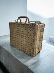 Ancienne valise en rotin tressé