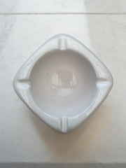 Cendrier vintage en ceramique en forme de dés