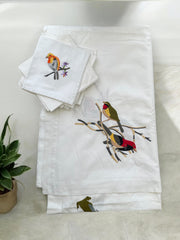 Grande nappe en tissu et 11 serviettes oiseaux brodés