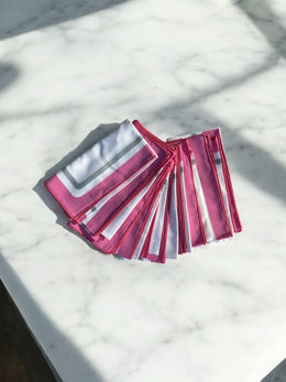 Lot de 11 serviettes de table en tissu rose et blanc