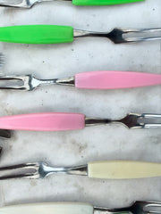 10 fourchettes apéritives vintage colorées