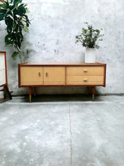 Sideboard vintage