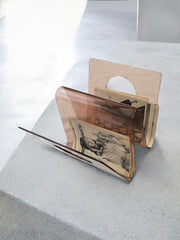 Porte-revue plexi Michel Dumas pour Roche Bobois années 70