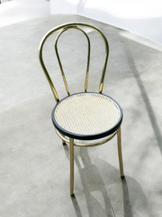 Chaise cannage et laiton style Thonet