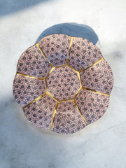 Grand plat fleurs roses en faïence Boch Frères