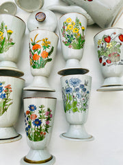 Ensemble de tasses Mazagrans en grès fleuries