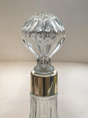 Carafe ballon en verre cannelé art déco