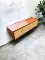 Sideboard vintage