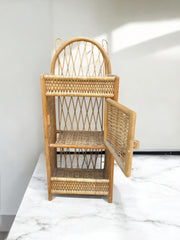 Petite étagère en osier