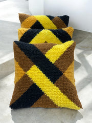 Trio de coussins en laine années 60