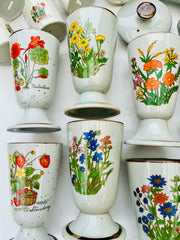 Ensemble de tasses Mazagrans en grès fleuries