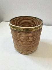 Cache pot ou panier décoratif rotin et laiton goût Gabriella Crespi