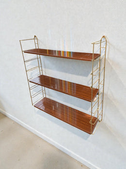 Étagère style tomado dorée années 60