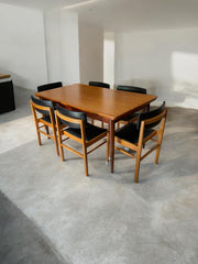 Table et 6 chaises vintage