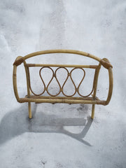 Porte journaux en rotin vintage