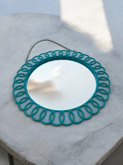 Miroir turquoise vintage en plastique