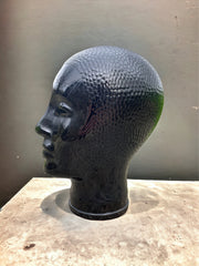 Statue tête en verre noir