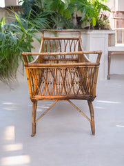 Berceau en rotin vintage